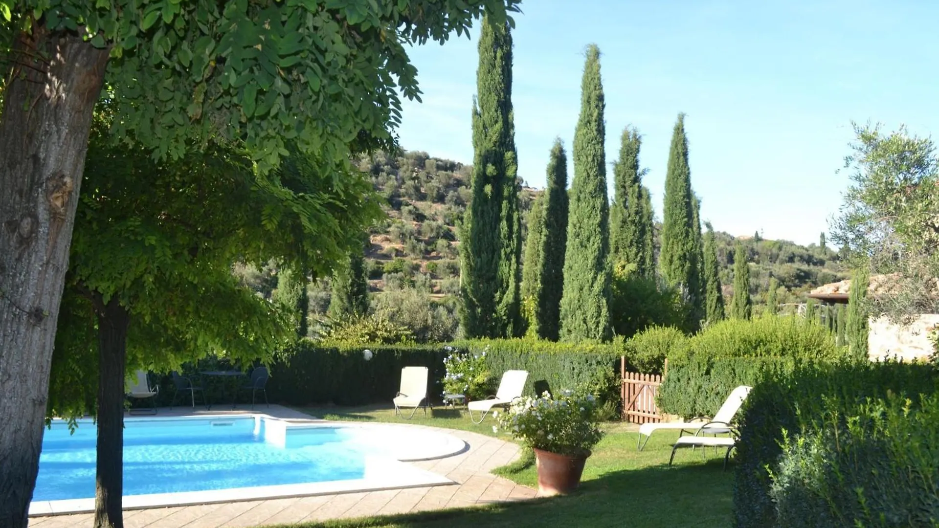 Montenero d'Orcia Your Relaxing Tuscan Getaway וילה